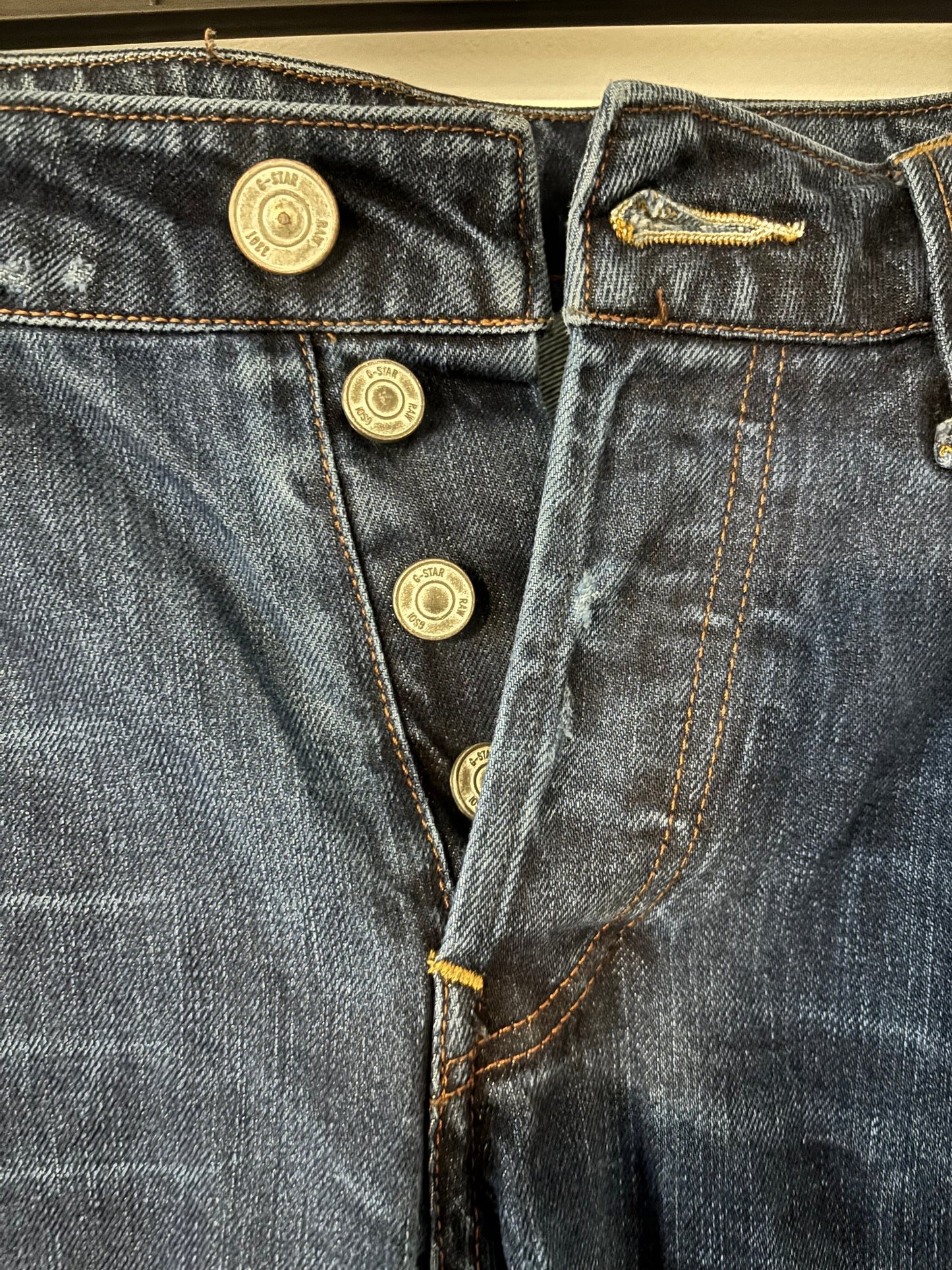 Pre-Owned G-star Raw 3301